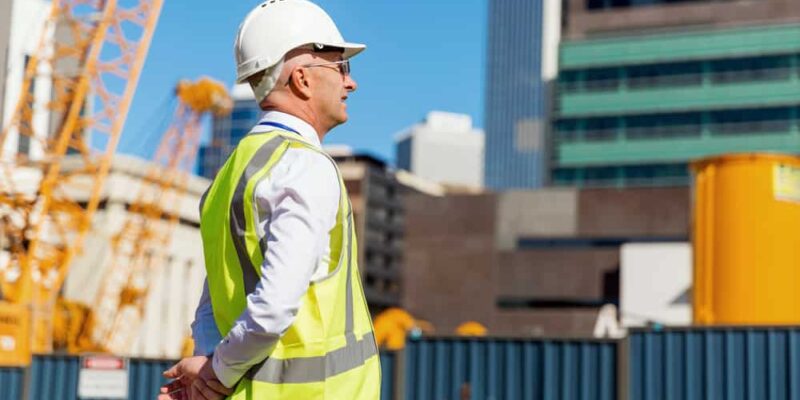 Depositphotos_105186368_s-2019 contractor induction training